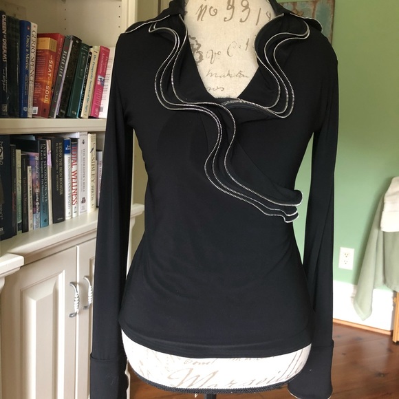 Joseph Ribkoff Black Fun Ruffle Top, Sz 10 - Picture 1 of 8